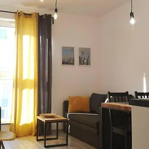  Apartament The Yellow